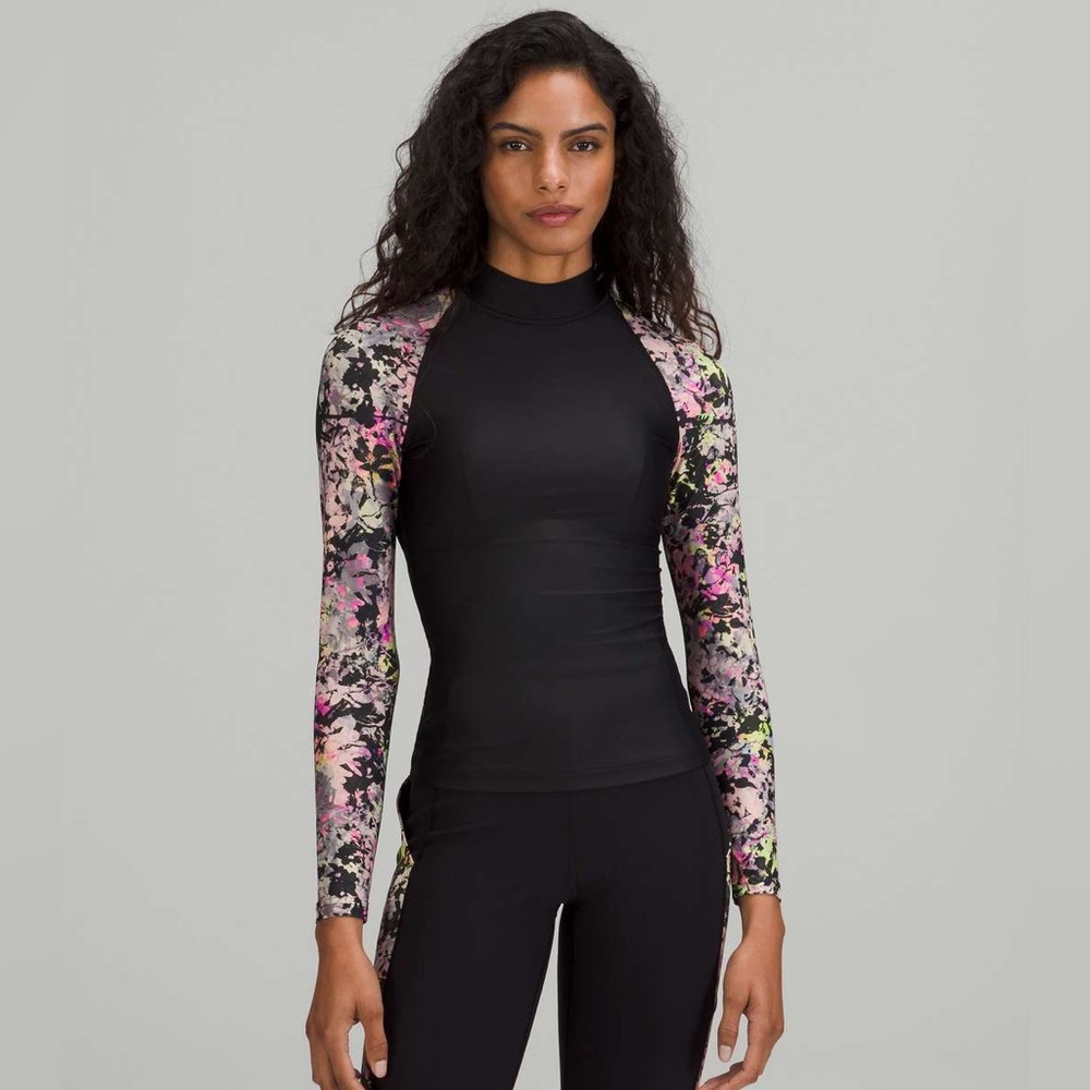 NWT Lululemon Waterside UV Protection Long-Sleeve Rash Guard
Blk/Blossom Pink